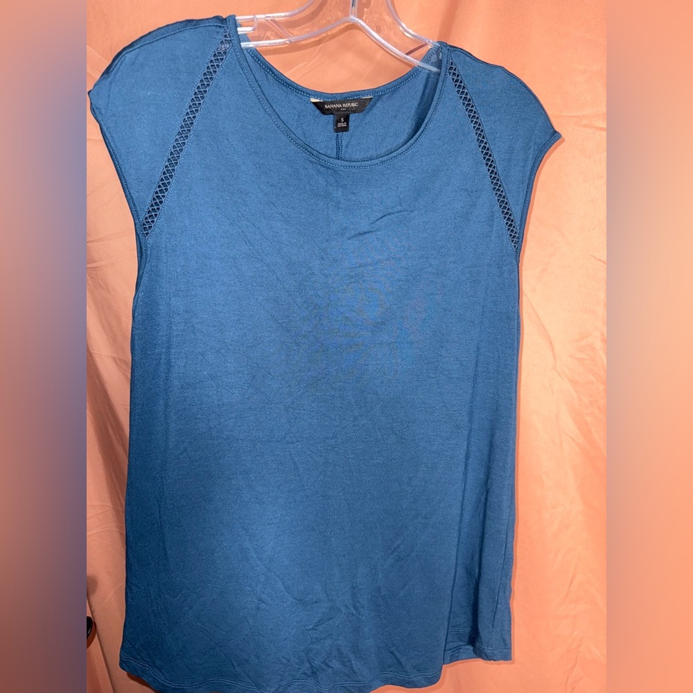 Banana Republic size small